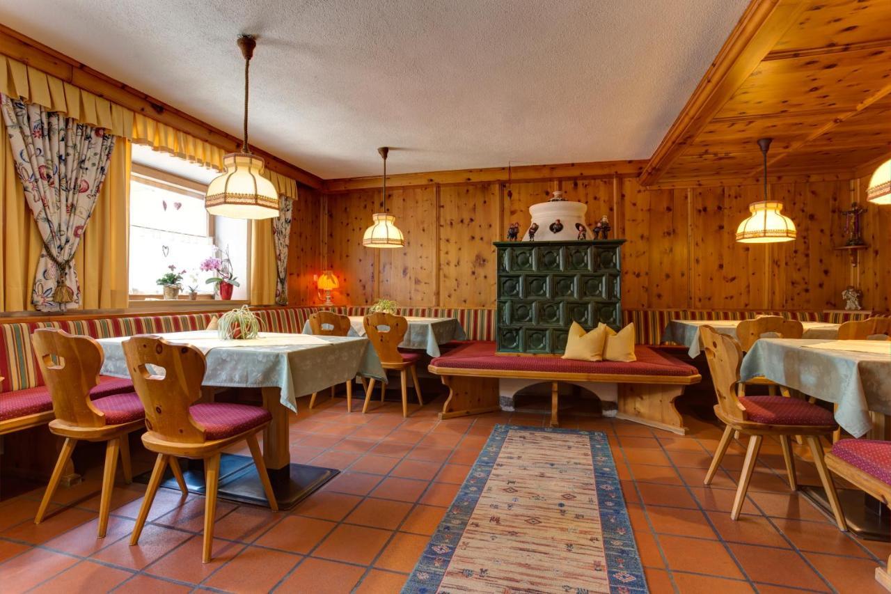 Pension Roman Appartement Pettneu am Arlberg Buitenkant foto