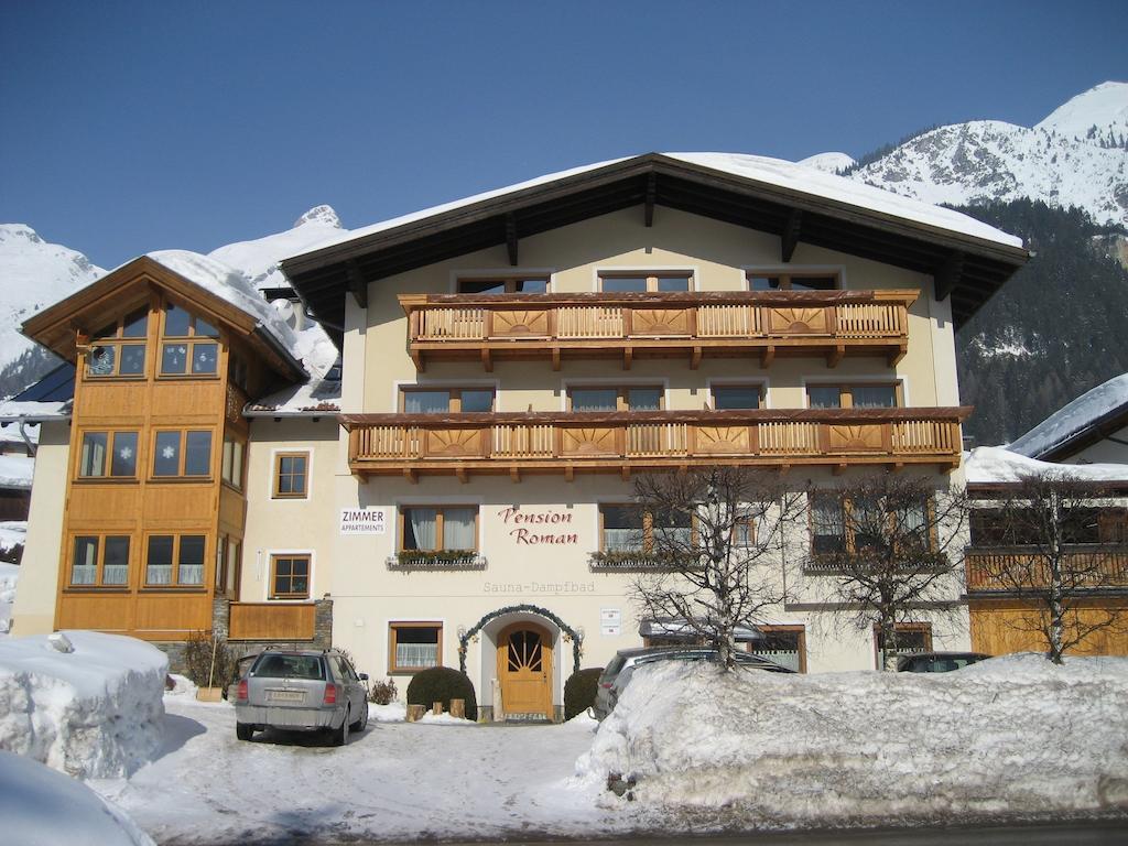 Pension Roman Appartement Pettneu am Arlberg Buitenkant foto