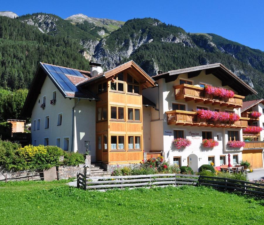 Pension Roman Appartement Pettneu am Arlberg Buitenkant foto